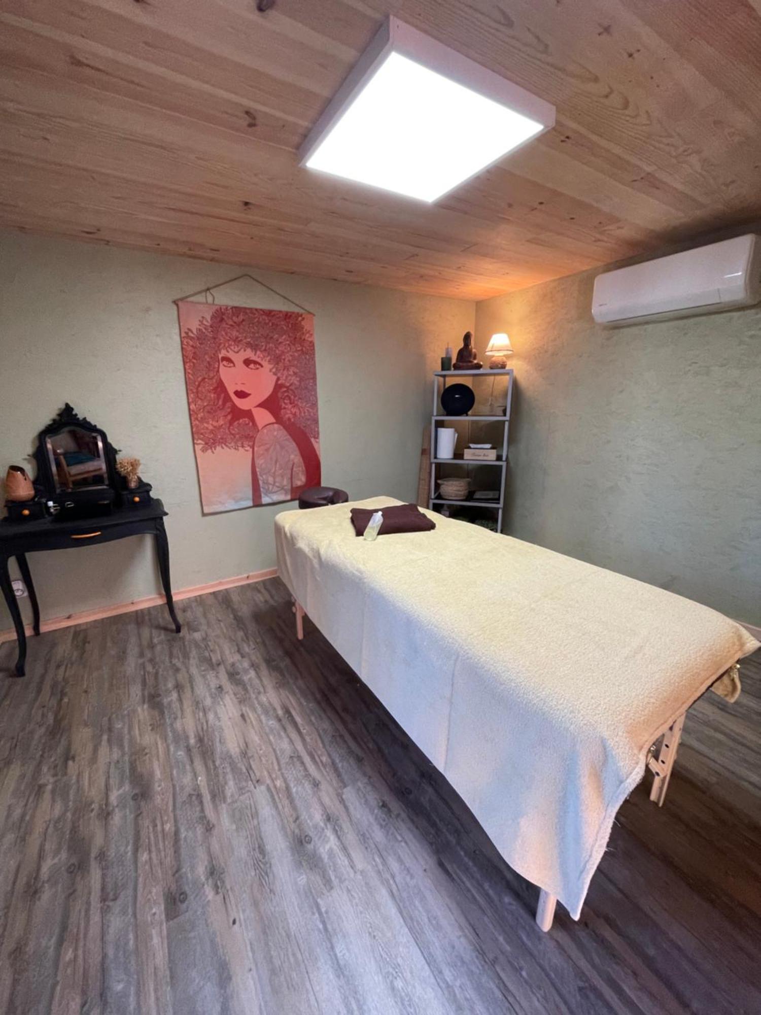 Instant Zen Bed and Breakfast Saint-Vivien-de-Médoc Exteriör bild