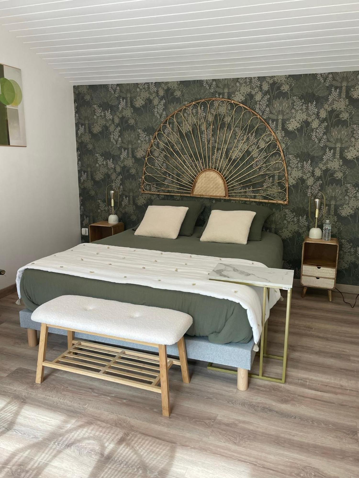 Instant Zen Bed and Breakfast Saint-Vivien-de-Médoc Exteriör bild